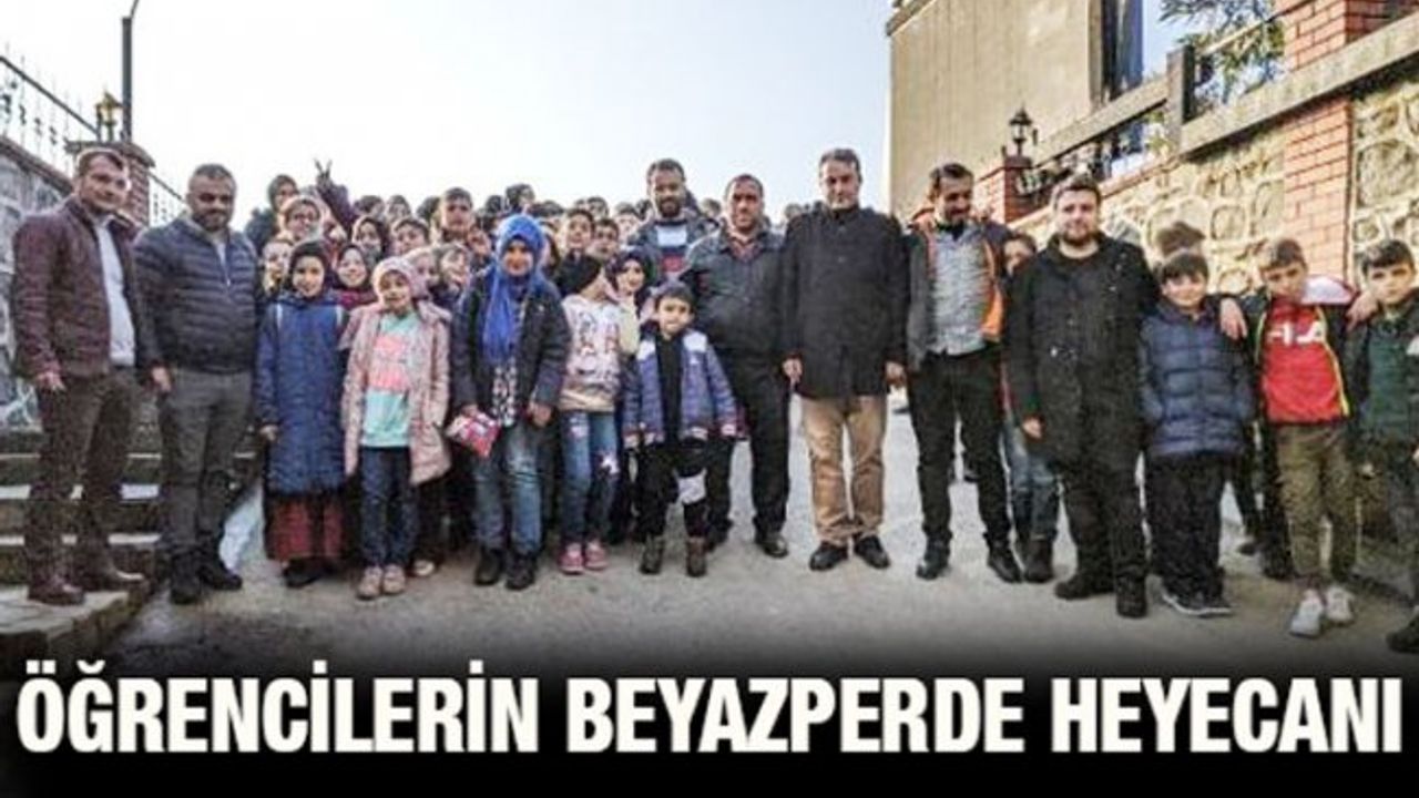Öğrenciler İlk Kez Sinema Salonu ile Tanıştılar