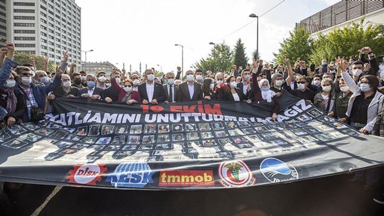 Ankara Garı Saldırısında Hayatını Kaybedenler Anıldı