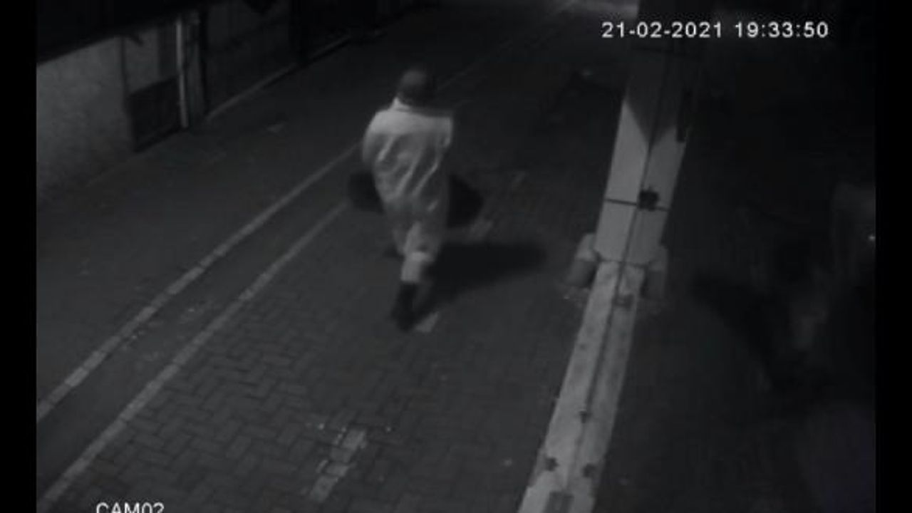 Filyasyon Ekibi Tulumuyla Hırsızlık Kamerada