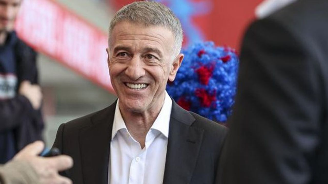 Ahmet Ağaoğlu Görevinden İstifa Etti