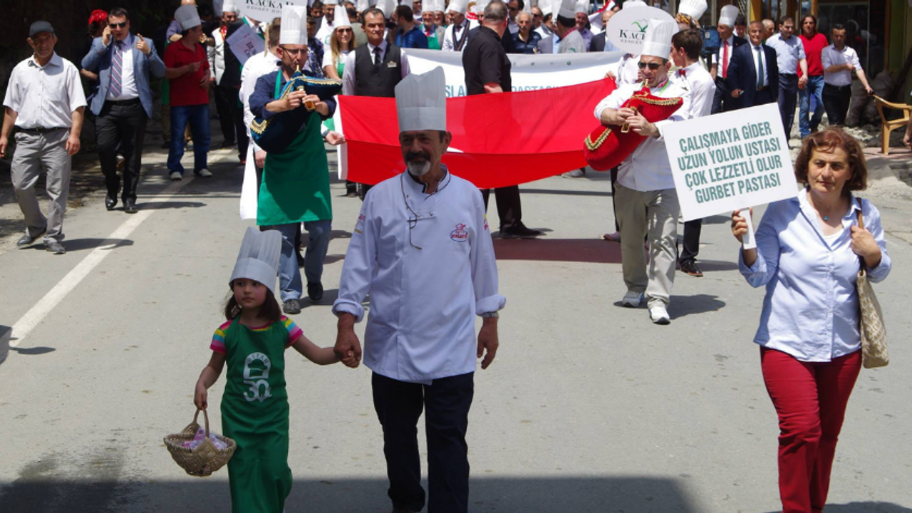 Cumhuriyetin 100. Yılında Rize’de Pastacılar Festivali Düzenlenecek