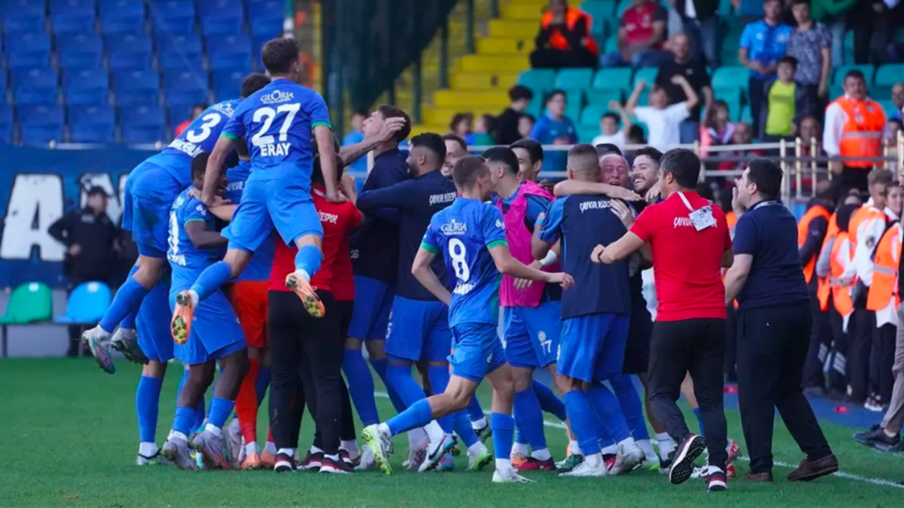 Çaykur Rizespor'un 5 Futbolcusu Milli Davet Aldı