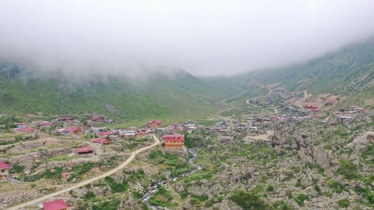 Rize’nin Gizli Güzelliği: Garzavan Yaylası 