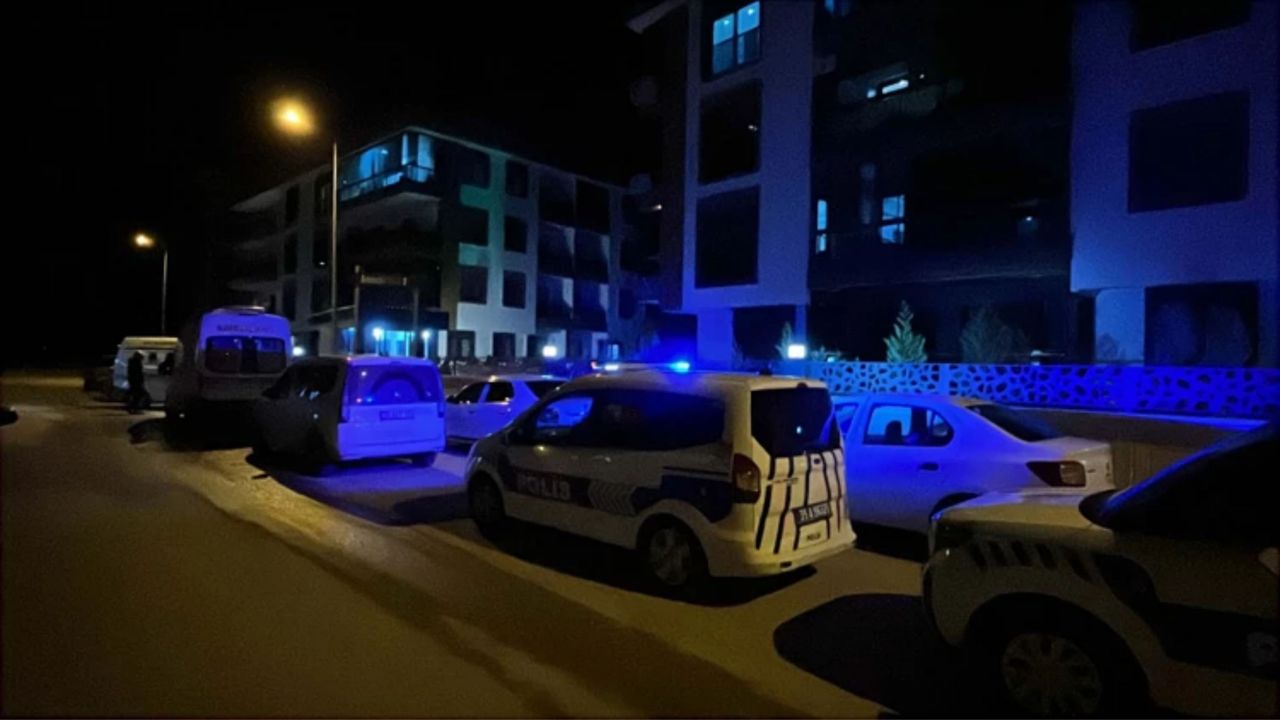 Korkunç Olay! Anne-Baba ve Oğulları Evde Ölü Bulundu