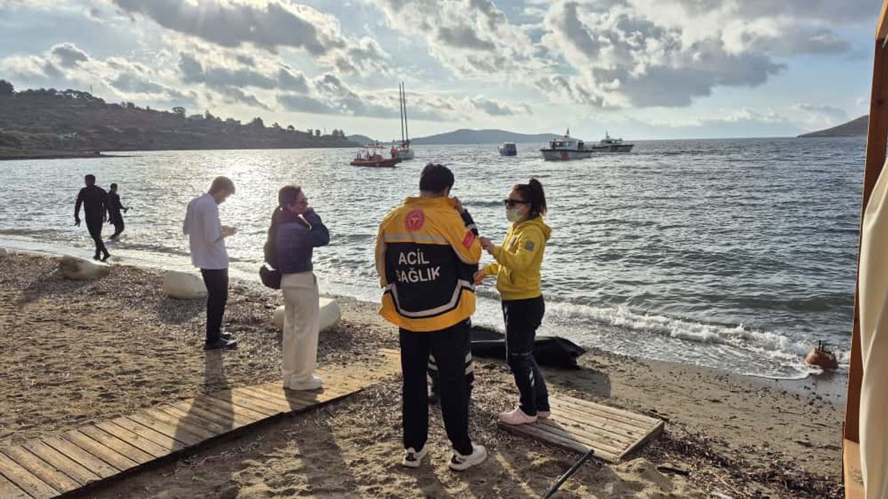 Düzensiz Göçmenleri Taşıyan Tekne Battı: 7 Ölü
