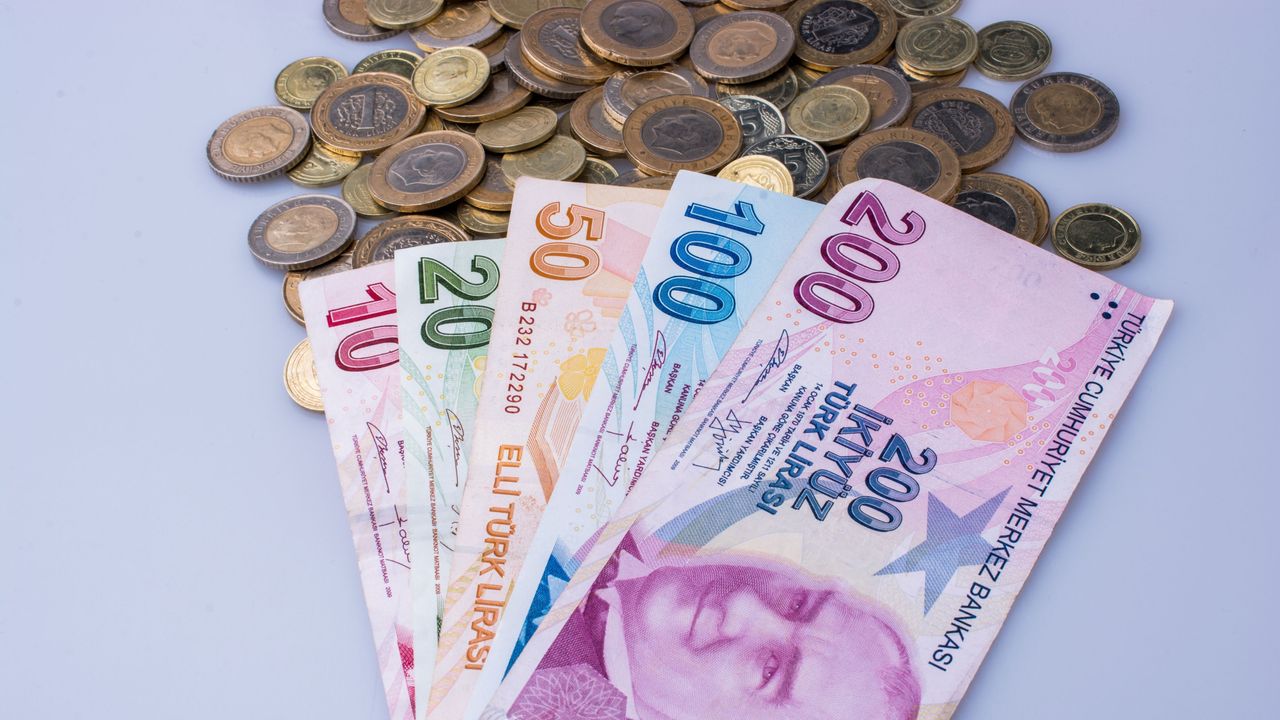 SGK Başkanı Düşük Emekli Maaşının Sebebini Açıkladı