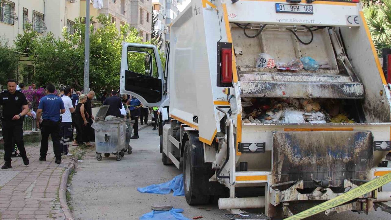Çöp kamyonunun çarptığı yaşlı kadın hayatını kaybetti