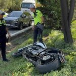 Motosiklet İle Kamyon Çarpıştı: 2 Yaralı
