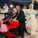 Gelin Arabası Yarış Motosikleti Oldu