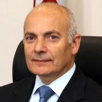 Arif Yılmaz Kimdir?
