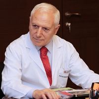 Prof. Dr. Mehmet Haberal Kimdir?