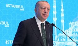 Erdoğan'dan Macron'a Sert Tepki: Karşımızda Susuyor