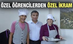 Özel Öğrencilerden Aşure İkramı