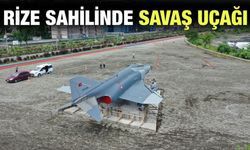 F4 Fantom Savaş Uçağı Rize Sahiline Yerleştirildi