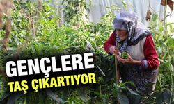 'Cici Babaanne' Enerjisiyle Hayran Bırakıyor