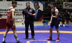 U17 Türkiye Güreş Şampiyonası Samsun’da Başladı