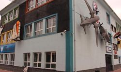 Akıncı ve Kızılelma'nın Maketleri Okul Duvarına Asıldı