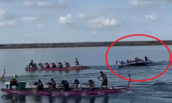 Dragon Bot Yarışları'nda bot devrildi, yarışmacılar denize düştü