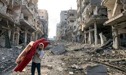 Gazze’de Yerinden Edilenlerin Sayısı 600 Bine Yaklaştı