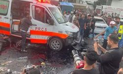 Saldırıya Uğrayan Ambulanslar, Refah Kapısı’na Hasta Taşıyordu