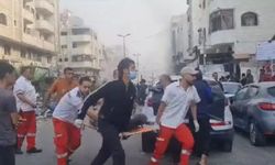 İsrail, Al-Quds Hastanesi Civarını Bombalıyor: Çok Sayıda Yaralı