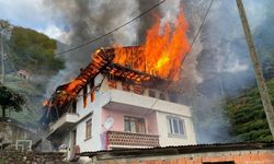 Trabzon’da Çatı Yangını