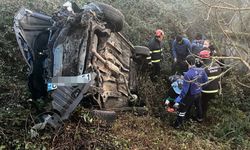 Otomobil Şarampole Devrildi; 1 Bebek öldü, 3 Kişi Yaralandı