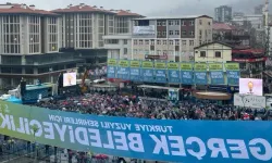 Rize'de Vatandaşlar Erdoğan İçin Toplandı