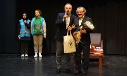 Eğitimci-Yazar Sıtkı Aslanhan, Rize'de Konferans Verdi