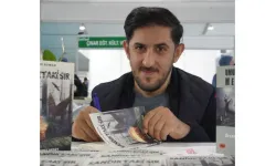 Engelli Yazar Ercan Mehmet Aksüt, 'Rize Kitap Fuarı'na Okurlarla Buluştu