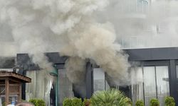 Otelde Yangın: 3 Kişi Dumandan Etkilendi