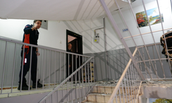 Erzurum'da Apartmanın Çöken Merdiveni Korkuttu