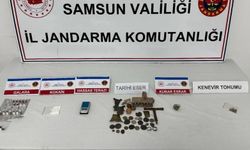 Jandarma Tarihi Eser Ve Uyuşturucu Ele Geçirdi