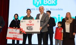 Rize'de "Sıfır Atık" Projesine Destek Veren Öğrenciler Ödüllendirildi