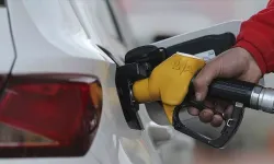 Benzin ve Motorine Zam Geliyor! 13 Nisan Salı Güncel Akaryakıt Fiyatları