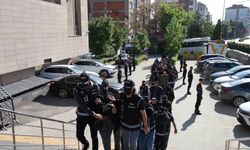 FETÖ’yü  Finanse Eden Maydonoz Döner’e Yapılan Operasyonda 23 Şüpheli Yakalandı