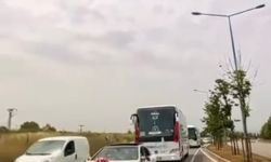 Yolcu Otobüsü Düğün Konvoyuna Girdi, Konvoyda Tehlikeli Anlar Kamerada