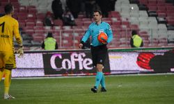 Beşiktaş - Çaykur Rizespor maçının hakemi açıklandı
