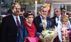 Bakan Bak’ın Aydın’daki ilk durağı Valilik oldu