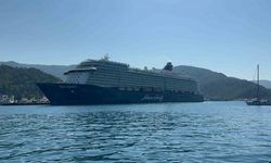Dev Yolcu Gemisi Binlerce Yolcusu İle Marmaris’e Geldi