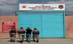FETÖ/PDY üyesi samanlıkta yakalandı