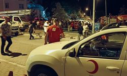 Türk Kızılay, Sındırgı depremi sonrası afetzedelere beslenme desteği sağlıyor