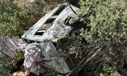 Fındık İşçilerini Taşıyan Minibüs Uçuruma Yuvarlandı, 3 Ölü, 4’ü Ağır 18 Yaralı