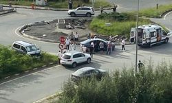 Gündoğdu’da İki Araç Çarpıştı: Yaralılar Var
