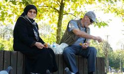 Düzceliler yazdan kalma günlerin tadını çıkarıyor