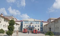 Hatay’da itfaiyeden Mehmetçiğe yangın eğitimi