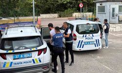 Restoranda yemek yiyen polis memurunu darp ettiler: 3 tutuklama