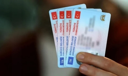 Eski Tip Ehliyetleri Yenileme İşlemi Son Gününde Devam Ediyor