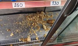 İş Yerinde Korkutan Anlar, Dolapta Donan Şişe Patladı