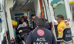 Samsun’da Dolmuş Minibüs Kaldırıma Çarptı: 2 Yaralı